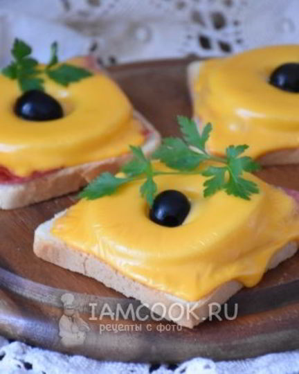 Рецепт бутерброды с ананасом, ветчиной и сыром