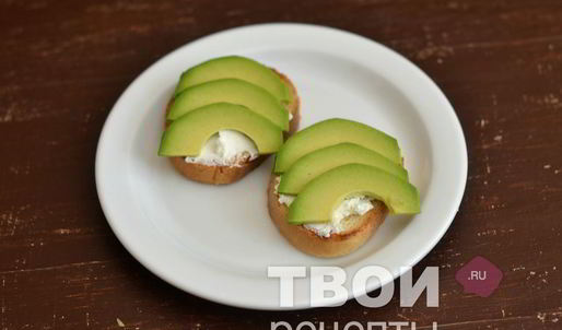 бутерброды с авокадо