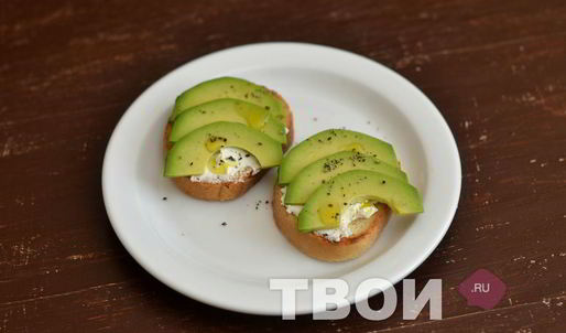 бутерброды с авокадо