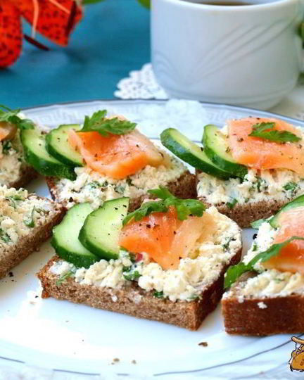 Рецепт бутербродов с фетой и семгой