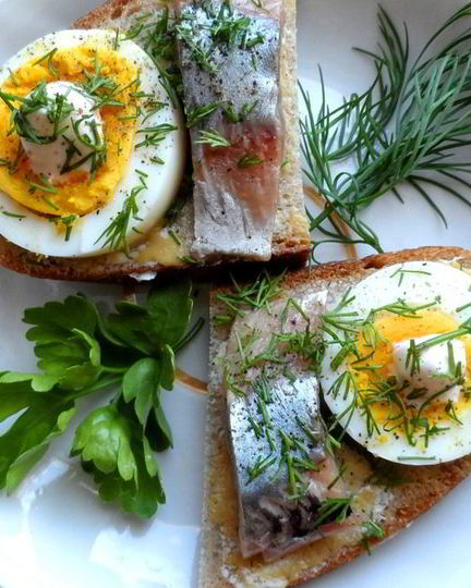 Рецепт бутербродов с селедкой