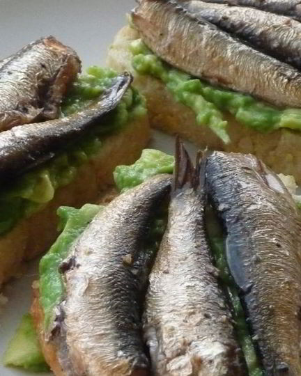 Рецепт бутербродов со шпротами