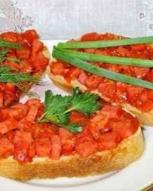 Горячие бутерброды с помидорами