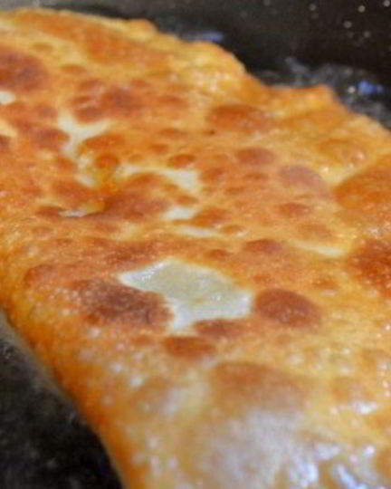 Рецепт чебуреков с сыром