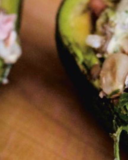 Рецепт фаршированных авокадо по-костарикански