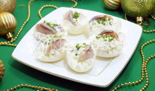 яйца фаршированные сельдью