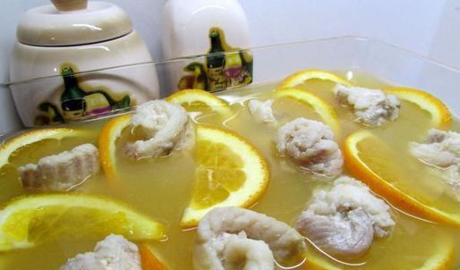 филе камбалы в апельсиновом желе