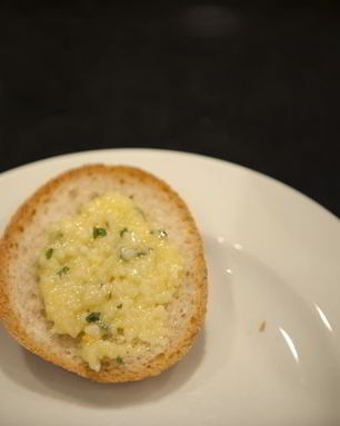 Гренки с сыром и чесноком