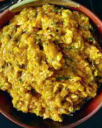 Быстрая кабачковая икра с тыквой и кинзой