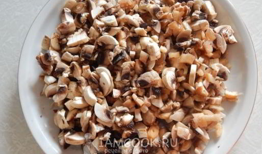 грибная икра с помидорами