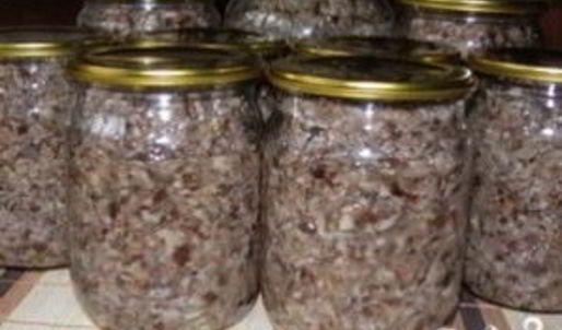 икра из соленых груздей