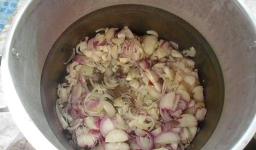 кабачковая икра со свеклой