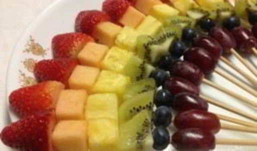 канапе из фруктов