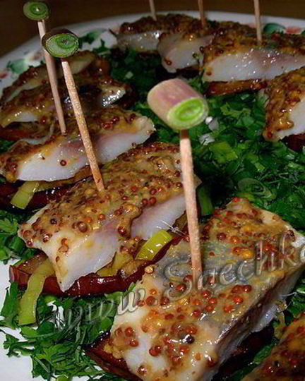 Рецепт канапе из селедки с яблоками