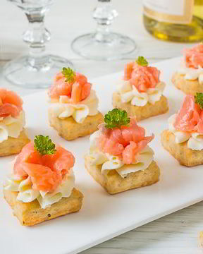 Канапе на сырном печенье