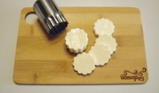 канапе обезьянки на шпажках