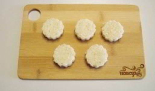 канапе обезьянки на шпажках