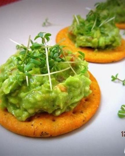 Рецепт канапе с гуакамоле