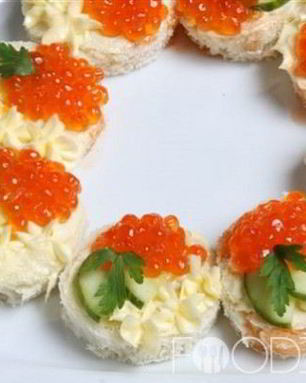 Канапе с икрой