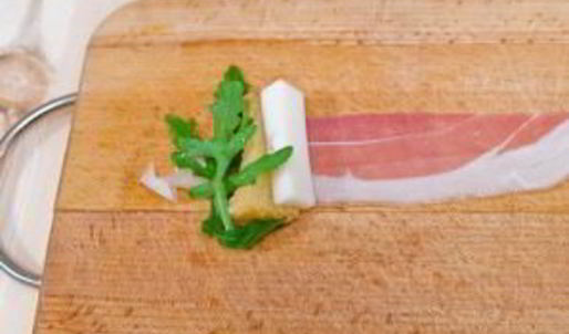 канапе с хамоном