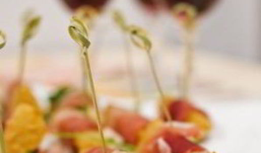 канапе с хамоном