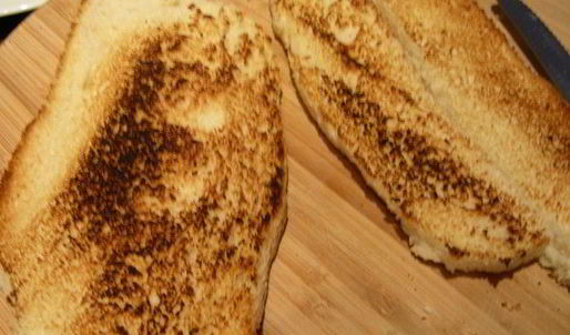 канапе с селедкой и томатным маслом