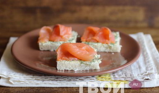 канапе с семгой