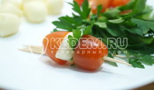 канапе с сыром