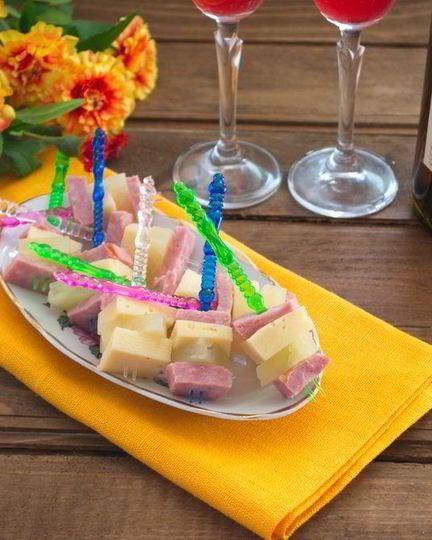 Рецепт канапе с ветчиной и сыром