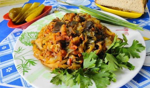 капуста с баклажанами