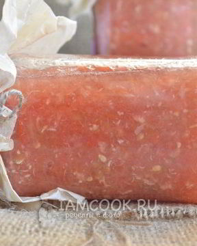 Хреновая закуска из помидоров с хреном и чесноком