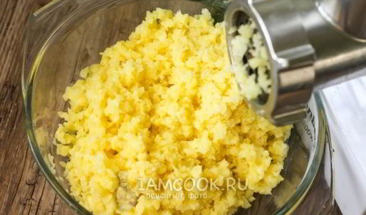 колбаса из картошки и сала