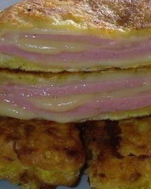 Колбаса с сыром в кляре