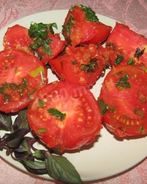 Летняя закуска помидоры по-корейски