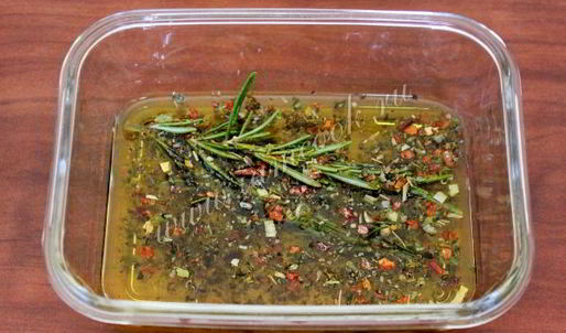 маринованный в масле сыр