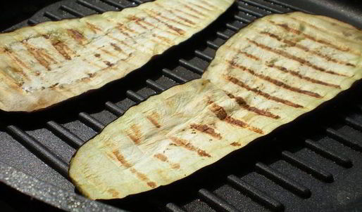 мясной террин с баклажанами и грузинскими специями