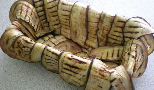 мясной террин с баклажанами и грузинскими специями