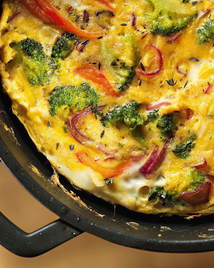 Рецепт фриттаты с брокколи и сладким перцем