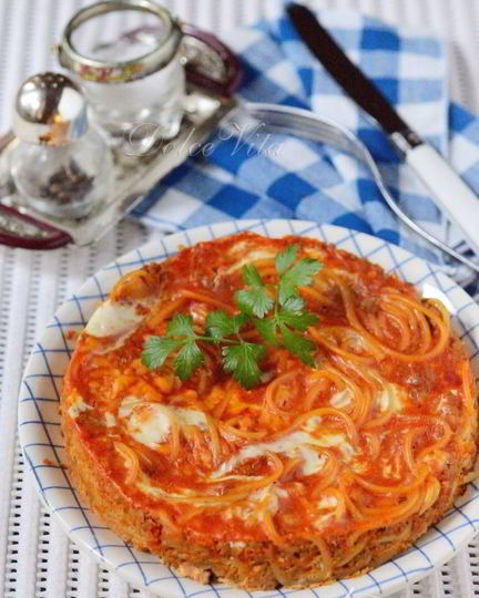 Рецепт фриттаты с фаршем и спагетти