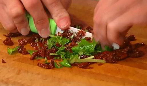 фриттата с начинкой из курицы и овощей