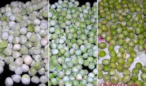 фриттата с зеленым горошком, ветчиной и луком