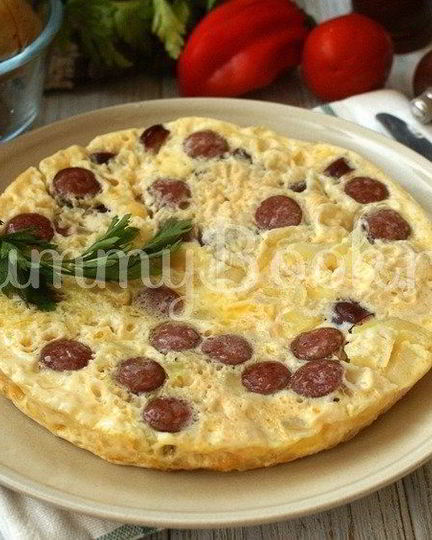 Рецепт омлета с колбасками в мультиварке