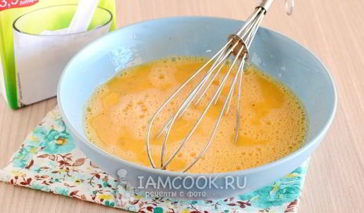 омлет с колбасой в духовке