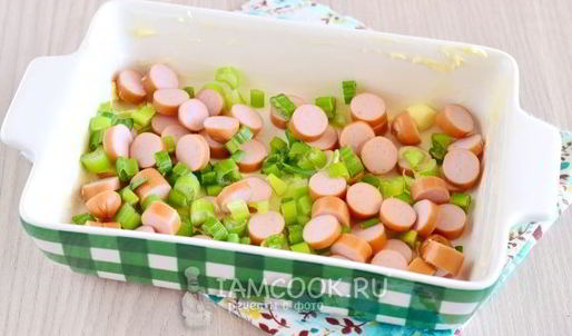 омлет с колбасой в духовке