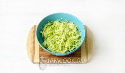 омлет с помидорами, кабачками и сыром в духовке