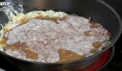 прыгающий омлетный рулет