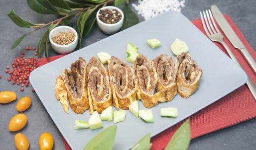 прыгающий омлетный рулет