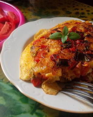 Сытный омлет