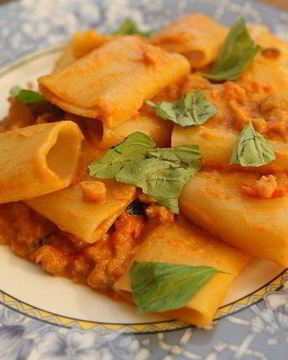 Паккери с баклажанами и помидорами