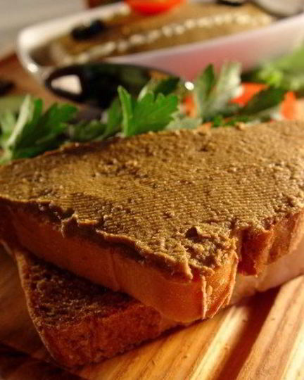 Рецепт паштета из брынзы, говяжьего языка и огурца